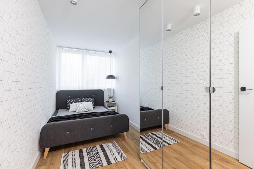 Butas Superapart Jana Pawla Ii, 302 Cozy Urban Retreat, Perfect For Couples Warsaw